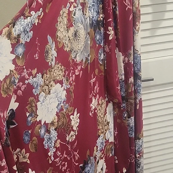 SPRING DRESS - Picture 4 of 4